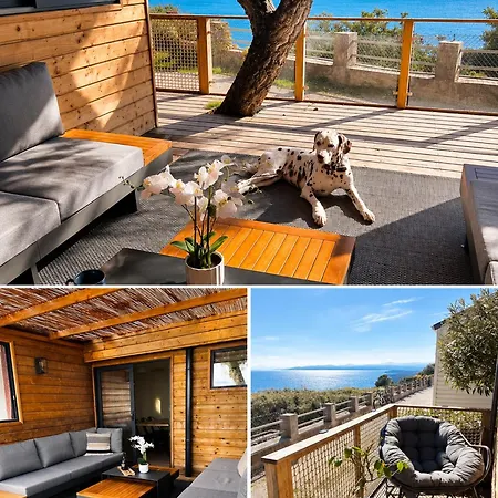 Fantastic New With Ocean View Feriehus